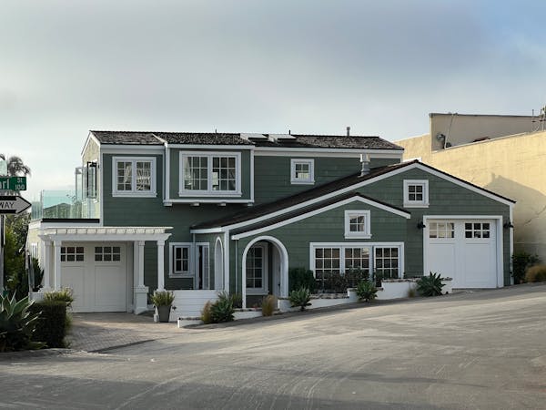 Garage Door Installation and Repair